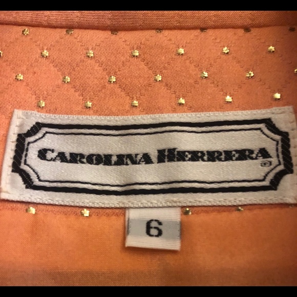 Carolina Herrera Silk suit - Picture 3 of 5